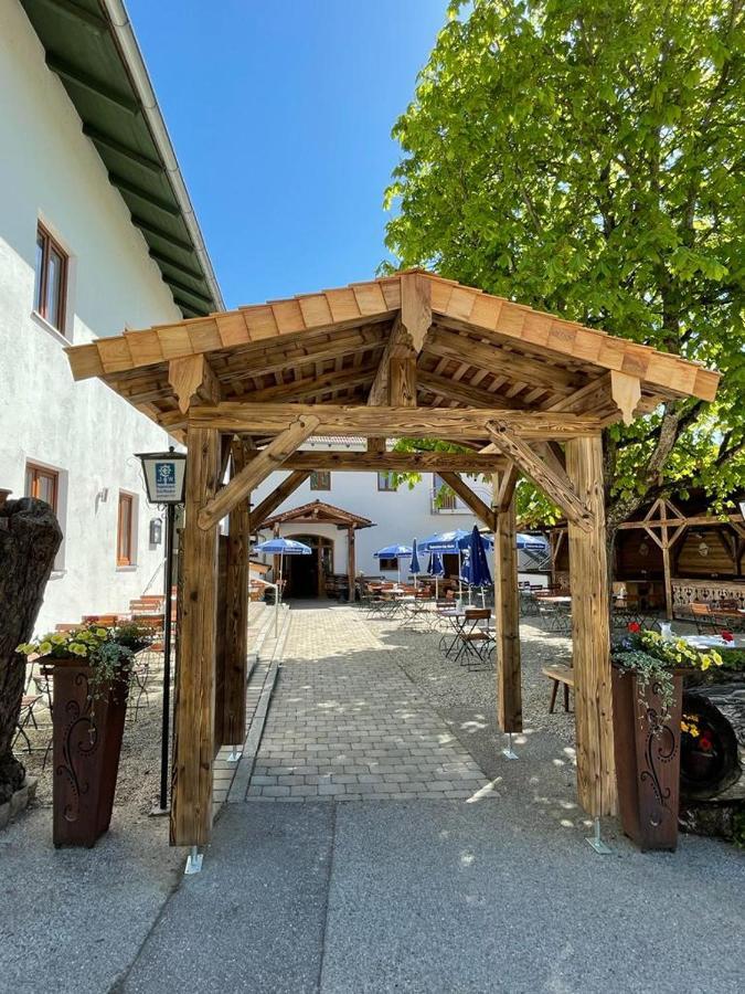 Landgasthaus Zur Linde Pleiskirchen Zewnętrze zdjęcie