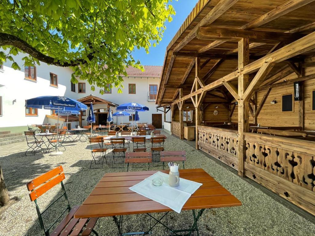 Landgasthaus Zur Linde Pleiskirchen Zewnętrze zdjęcie